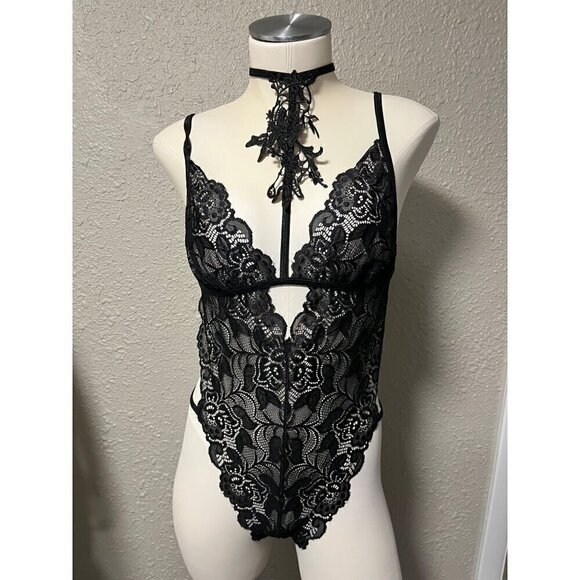 NWOT LACE TEDDY LINGERIE SIZE SMAL GSTRING CHOKER - Picture 2 of 9